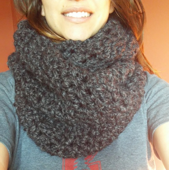 SALE!!! HOST PICK! CHUNKY INFINITY SCARF! - Picture 5 of 5